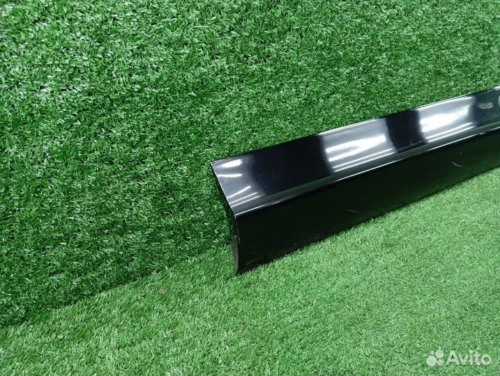 Молдинг двери передний правый S-Line Audi Q3 8U