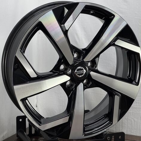 Литые диски Nissan 7×R19 5×114.3