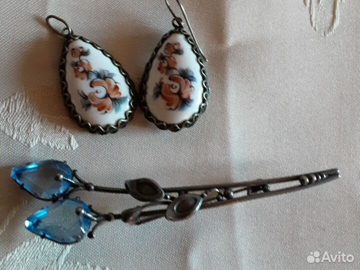 Серьги и брошь