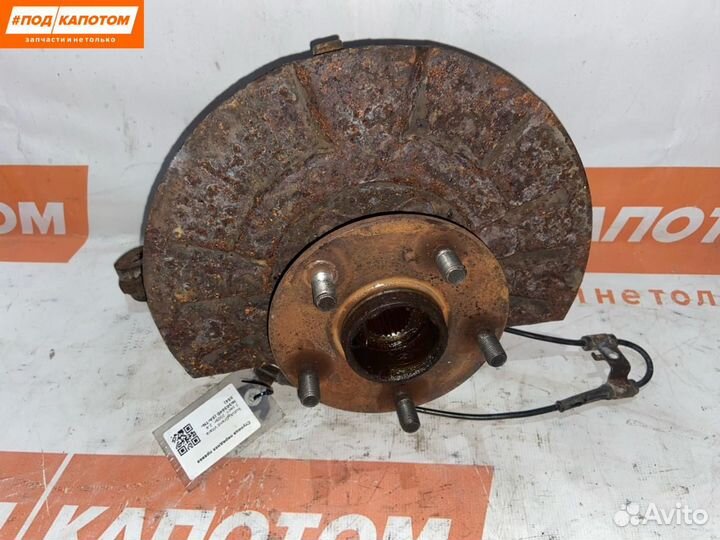 Кулак передний правый Suzuki Grand Vitara 2 рест