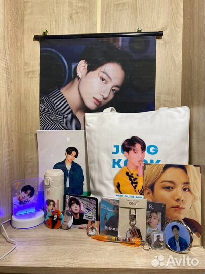 Подарочный бокс в подарок (Чонгук)