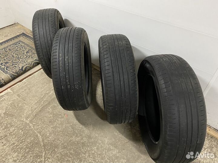 Yokohama BluEarth AE50 215/65 R17