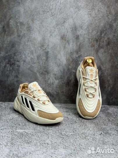 Adidas ozelia