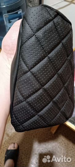 Чехол из экокожи на подголовник