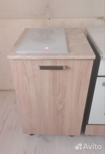 Варочная электр панель Gorenije Karim Rashid