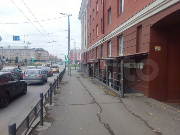 88 кв.м. проспект Ленина, 37 свободного назначения