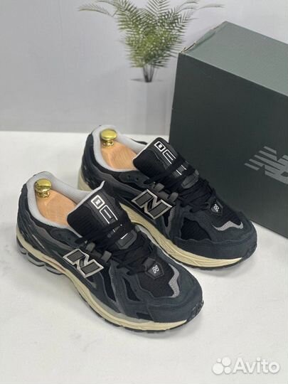 Кроссовки New balance 1906d натуральная замша