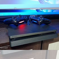 Прошитая Sony PS4 (hen11.0) + 2геймпада