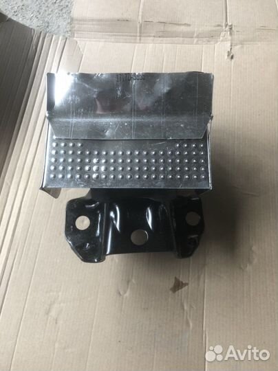 Подушка двигателя cadillac escalade