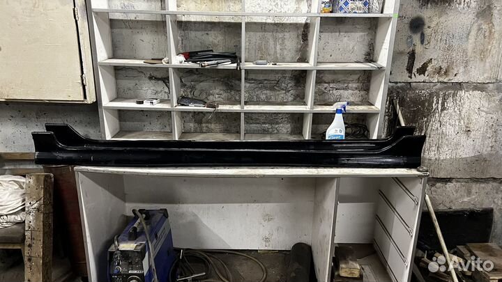 Накладки на пороги toyota allex runx corolla