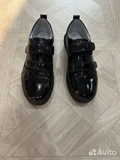 Ботинки для девочки