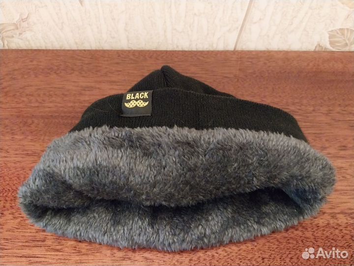 Шапка вязанная утеплённая