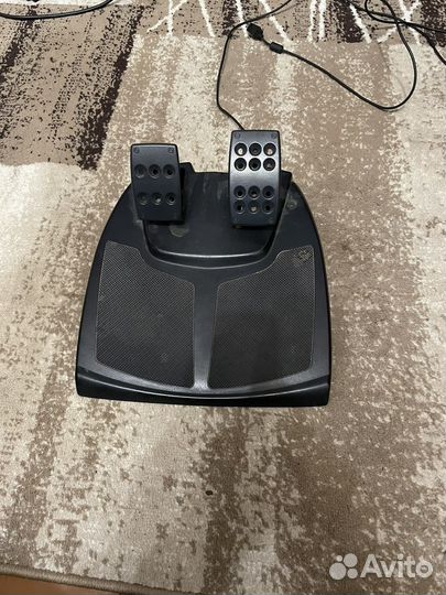 Руль logitech momo racing