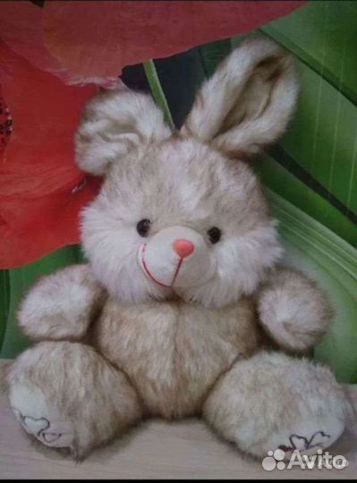 Заяц меховой большой