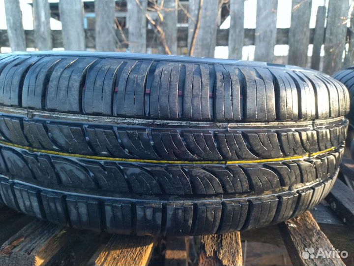 Продам резину летнюю на ниву