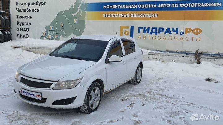 Ручка двери наружная передняя левая Opel Astra (H)