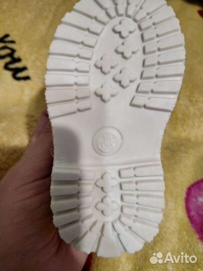 Ботинки детские демисезонные новые