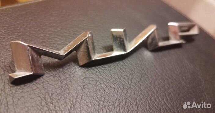 Эмблема Мир