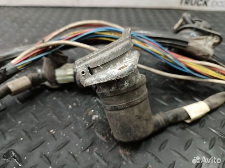 1698739 Проводка перекидок Daf XF105