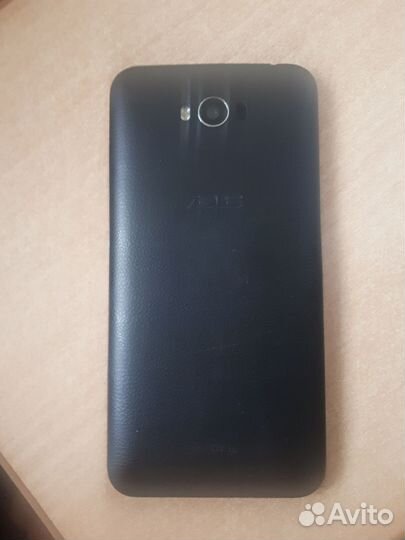 Телефон asus