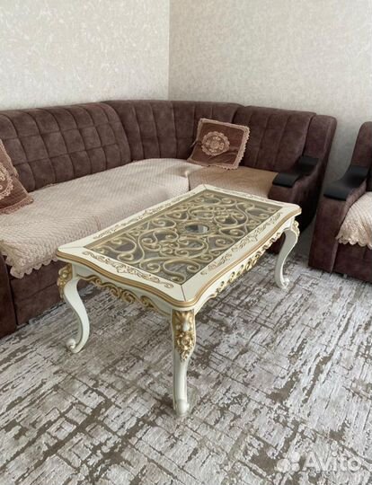 Журнальный стол Маркиза