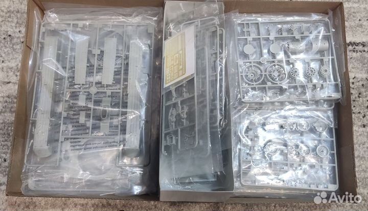 Т-80У от Trumpeter 1/35