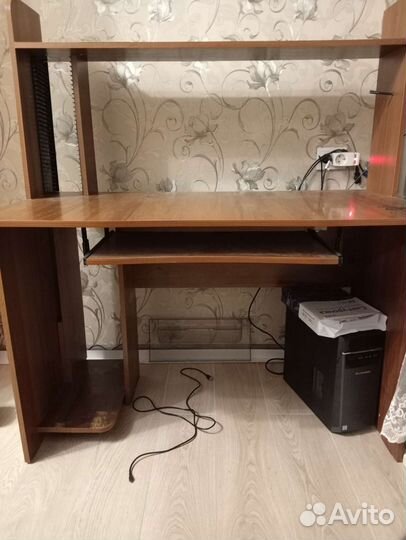 Компьютерный столик бу
