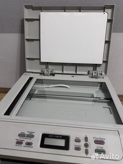 Принтер brother dcp-7075R