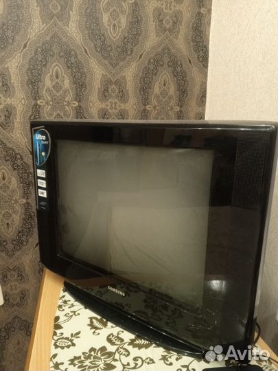 Телевизор samsung