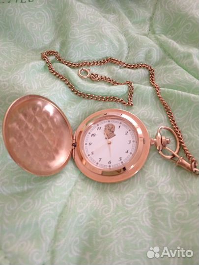 Юбилейные карманные часы