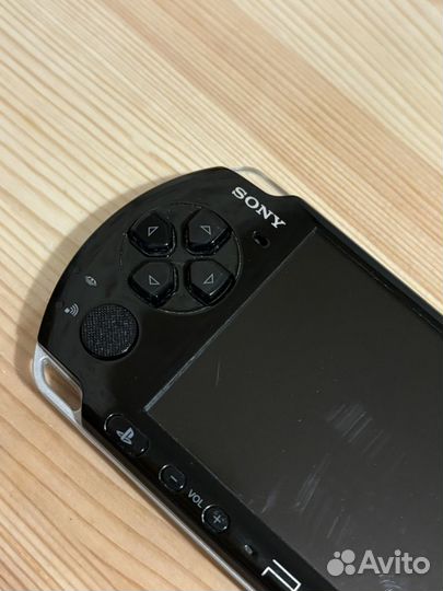 Sony PSP 3004/3008 Slim прошитая 64gb с играми