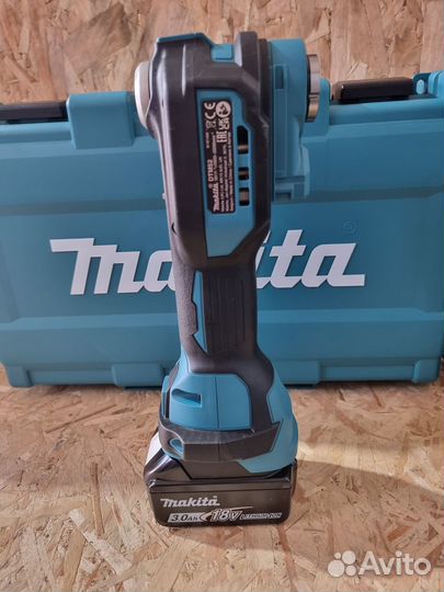 Аккумуляторный мультитул Makita DTM52SFK