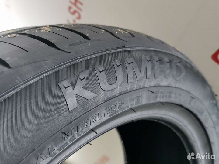 Kumho Ecsta PS31 215/50 R17 95W