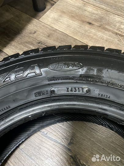 Goodyear Ice Navi Zea 205/65 R16