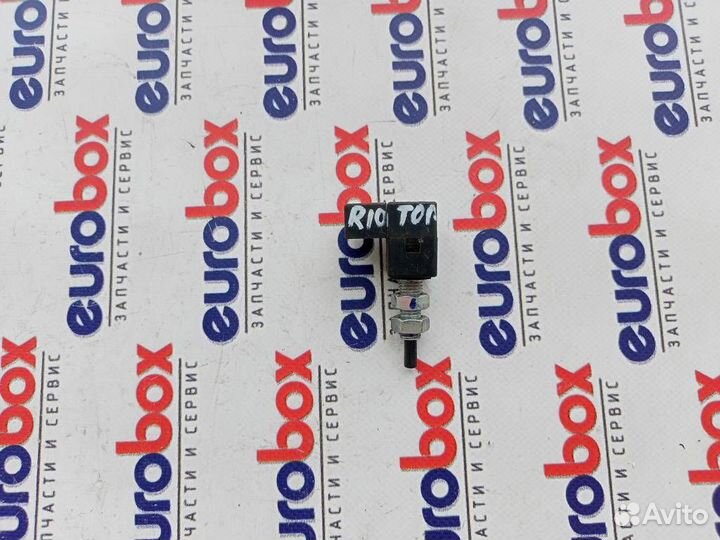 Датчик педали сцепления Kia RIO 2011