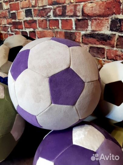 Детская мягкая игрушка футбольный мяч