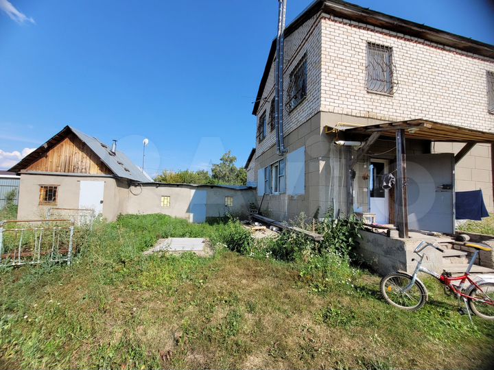 Дом 92,6 м² на участке 8,4 сот.