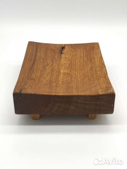 Подставка из дерева ручной работы
