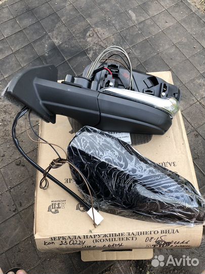 Продам зеркала гранта комплект и бампер приора