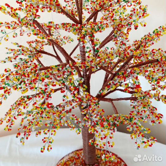 Деревья из бисера