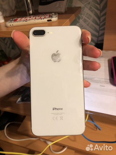 iPhone 8 Plus, 64 ГБ