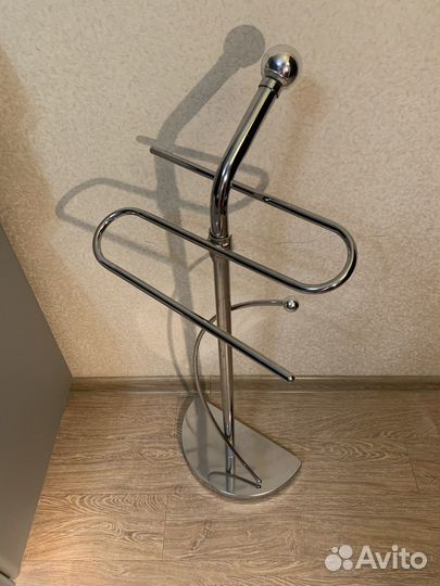 Вешалка напольная