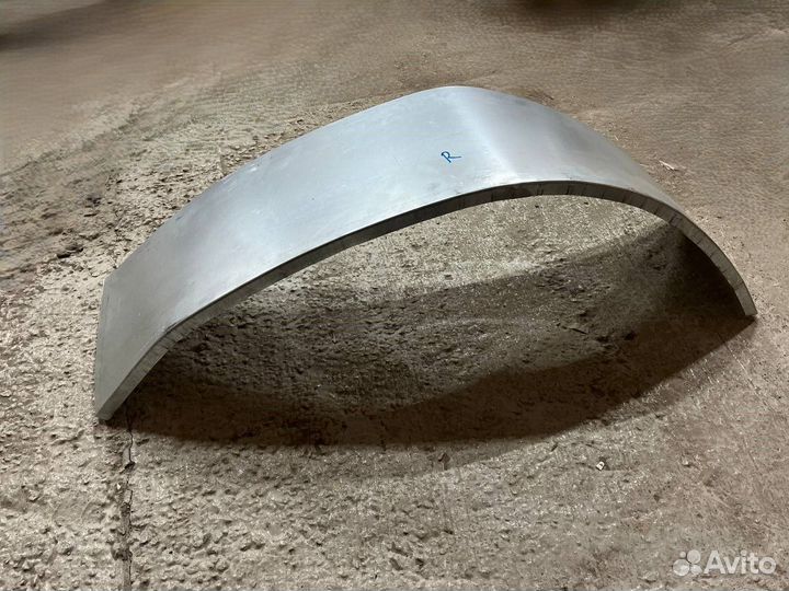 Внутренняя арка Nissan R'nessa I задняя