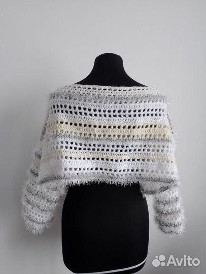 Джемпер вязаный ручной работы
