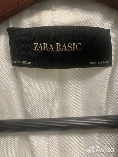 Двубортный льняной пиджак Zara