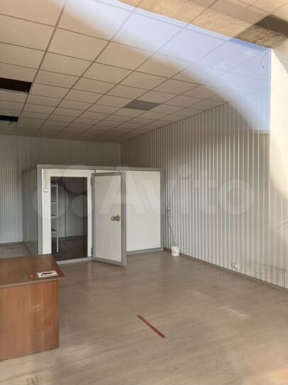 Торговая площадь, 55 м²