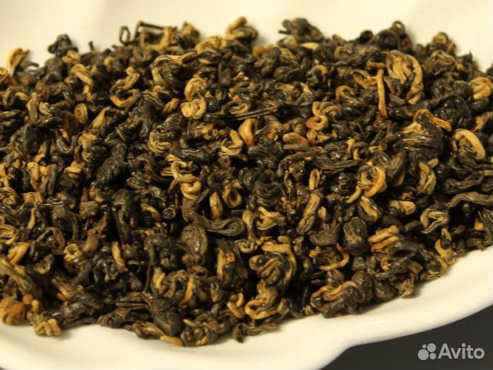 Дянь Хун Цзинь Ло «Золотые спирали»