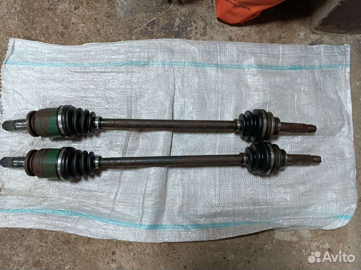 Задний привод Субару форестерsf5