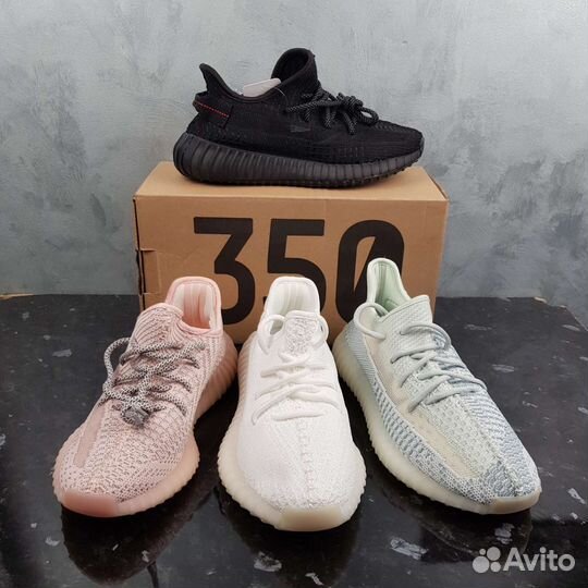 Топовые женские кроссовки adidas yeezy boost 350