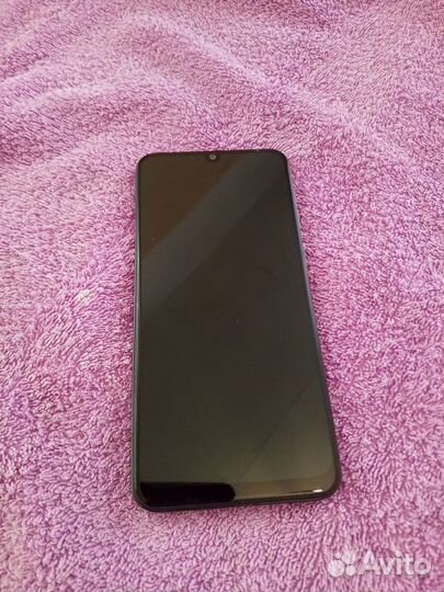 Samsung Galaxy A50, 4/64 ГБ